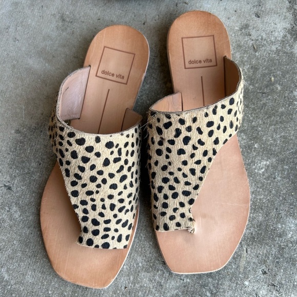 Dolce Vita Leopard calf hair square toe slide sandal Sz-6. B - Picture 1 of 9